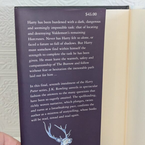 Harry Potter and the Deathly Hallows Hardcover Book - Picture 5 of 13